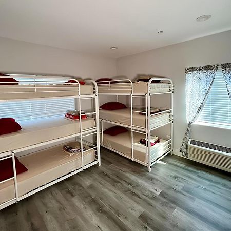Pineapple Hostel Лос-Анджелес Экстерьер фото